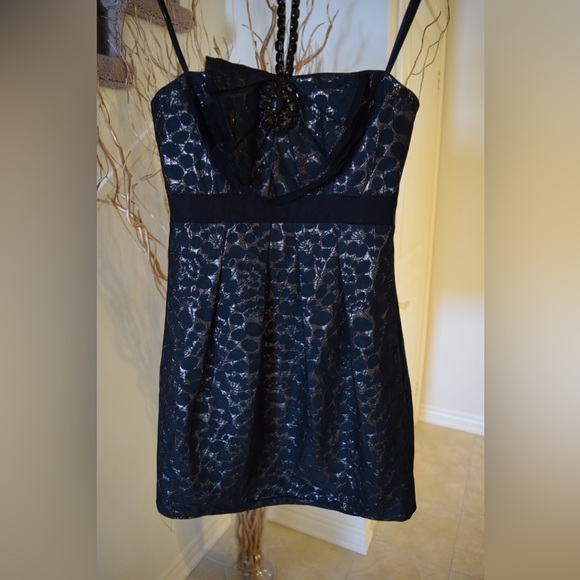 BCBG MaxAzria Cocktail Dress - Picture 4 of 4